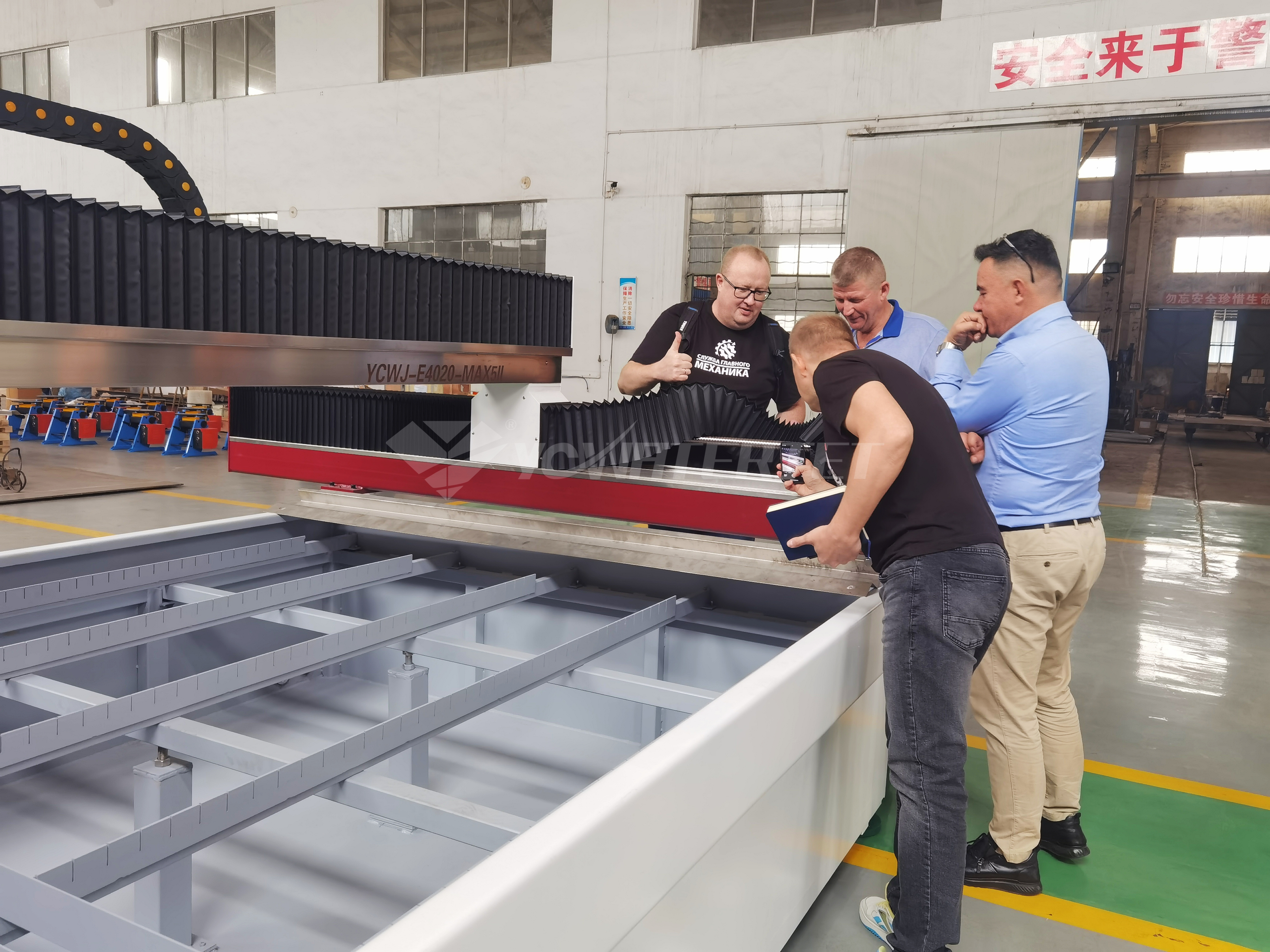 Renforcer la coopération : une équipe d'Asie centrale visite YC WATERJET