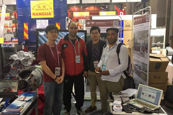 La 119e foire de canton (foire d'importation et d'exportation chinoise) 