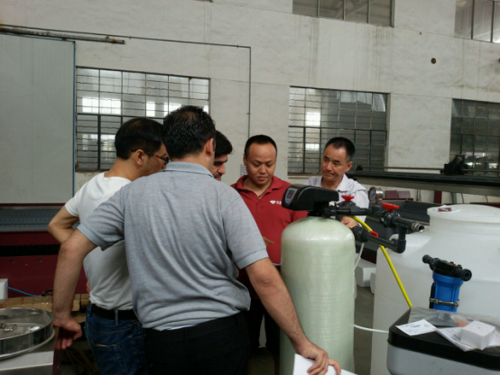 YC Water Jet Gagnez la faveur des clients mondiaux.png