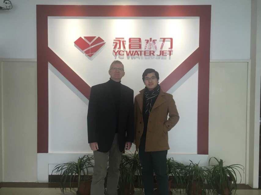 Pompe BFT coop&eacute;rer avec YC WaterJet.jpg