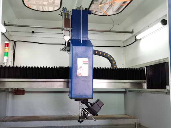 Axe &agrave; 5 axes complet (2)