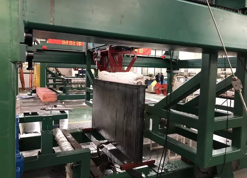 t&ecirc;te de coupe &agrave; jet d'eau