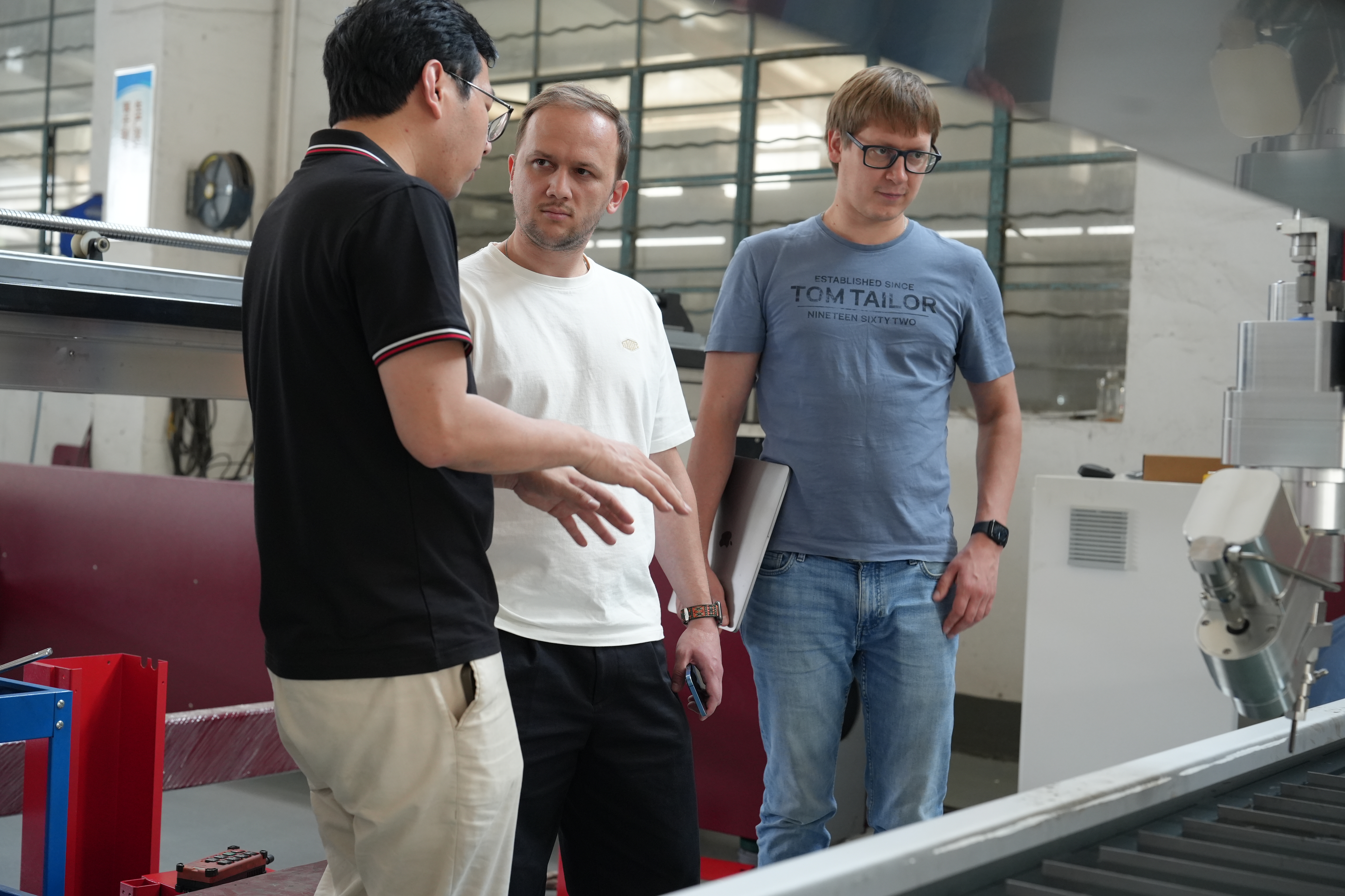 La d&eacute;l&eacute;gation technique russe visite YC WaterJet