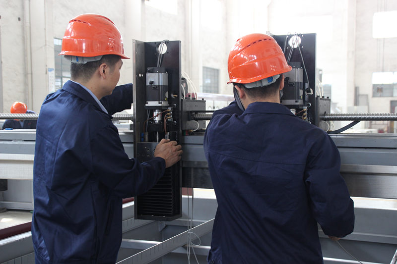 Entretien de la machine à découper à jet d'eau