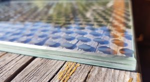 Machine de coupe &agrave; jet d'eau pour verre